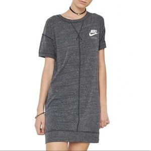 Nike Gym Vintage Tee Women's Dress in heather grey size M